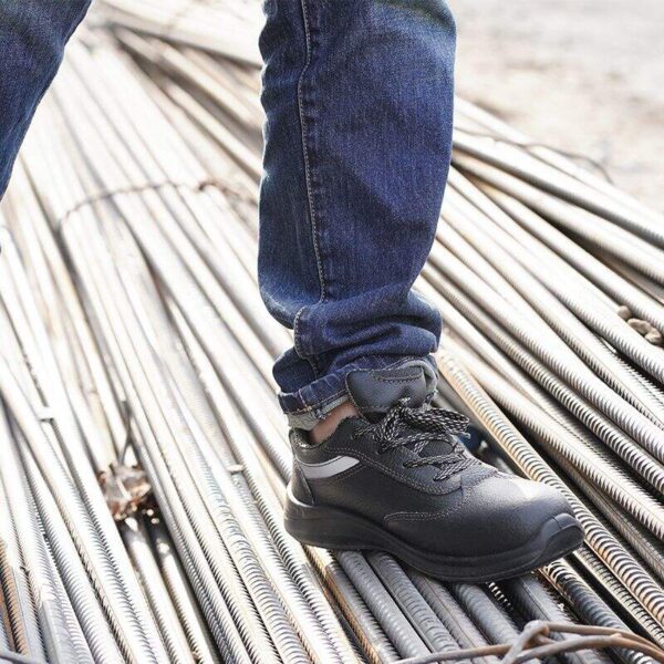 Anti Slip Anti Smash Anti Puncture Outdoor Petroleum And Gas Labor Safety Shoes Protection Insulated 6KV Work Shoes - Image 4