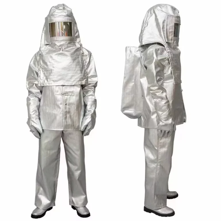 1000-Degrees-Aluminized-Foil-Insulation-Coveralls-Safety-Clothing
