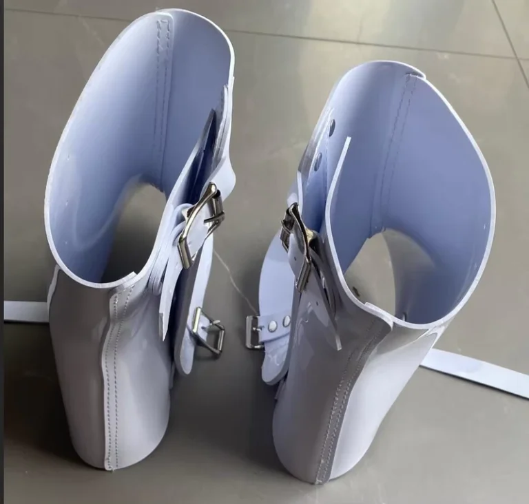 2mm-White-PVC-Knee-Protectors-or-Shoe-Covers