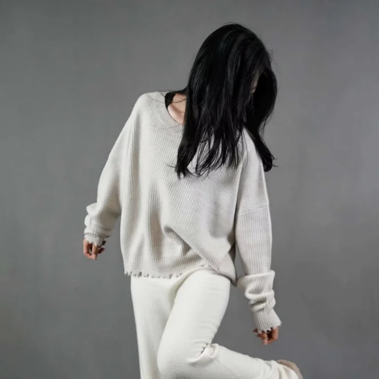 Breathable-100-Cashmere-Computer-Knitted-Pullover-Sweater-Chinese-Style-with-Irregular-Notch-Front-Logo-for-Winter