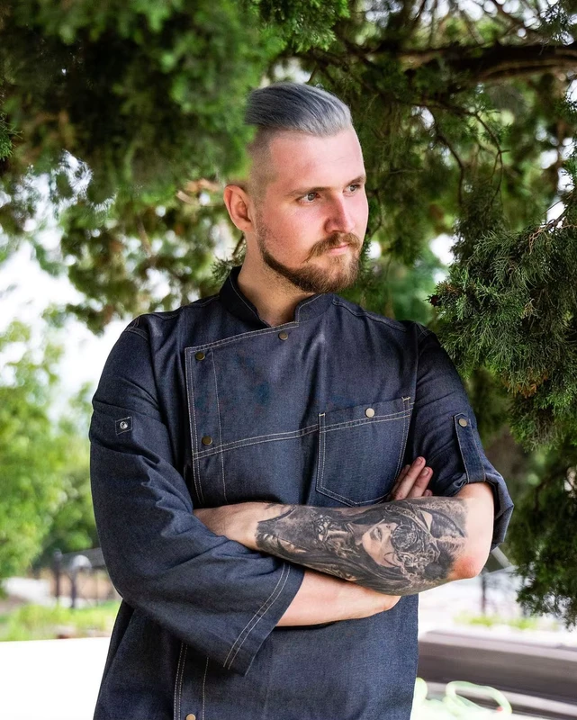 Chef Uniform Jacket with Adjustable Sleeves for Restaurant Workwear