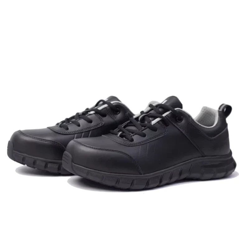 Construction-Safety-Shoes-with-200J-Toe-Protection-Anti-Puncture-Resistance-6KV-Insulation-and-Waterproofing