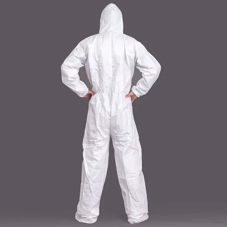 Disposable-Nonwoven-White-Liquid-Proof-Anti-particulate-CE-Certified-Protective-Coveralls-with-Hood