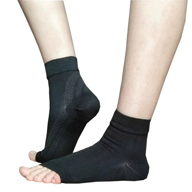 Elastic-Compression-Plantar-Fasciitis-Socks-With-Ankle-Support