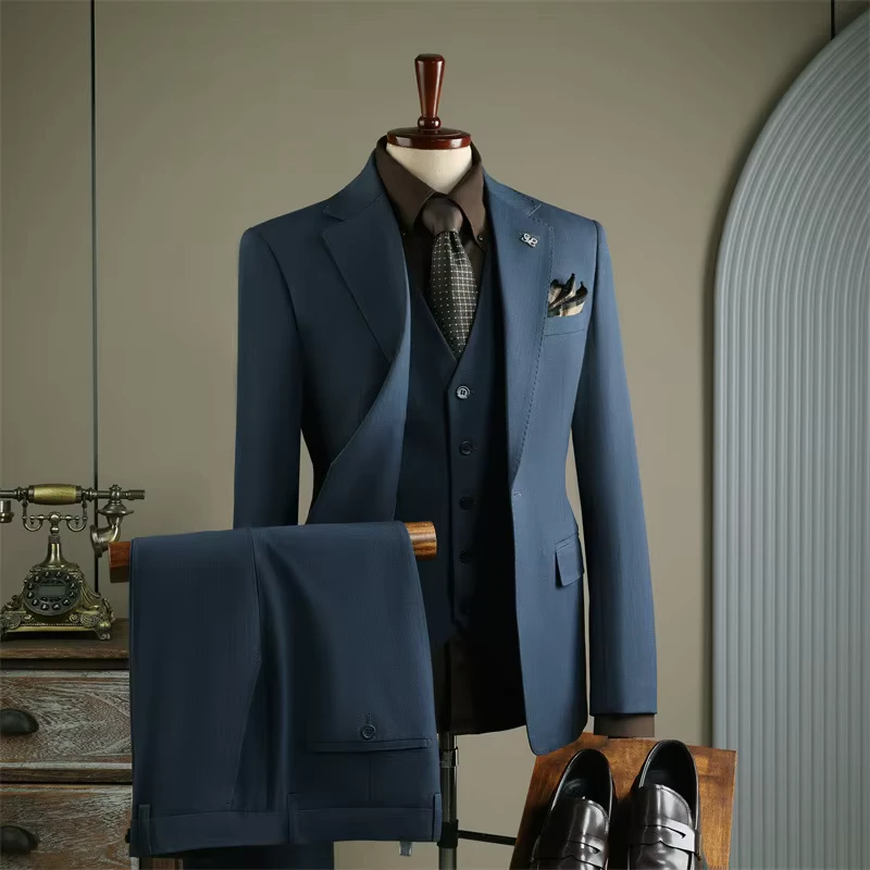 Factory Custom Men Suits High Quality OEM Luxury 3 Pieces Men Suits for Wedding Formal Working Suits for Men