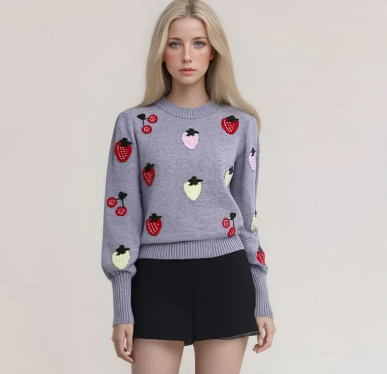Factory-Knit-Womens-Pullover-Sweater-with-Strawberry-Pattern