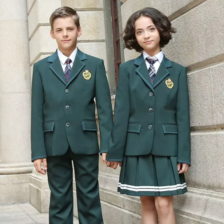Factory-and-Customization-of-Green-and-Four-piece-School-Uniforms-for-Primary-and-Middle-Schools
