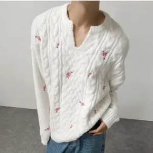 French Style Flower Embroidery Men’s Wool Sweater Warm Comfort V Neck Sweater Factory Logo Custom Men’s Sweaters