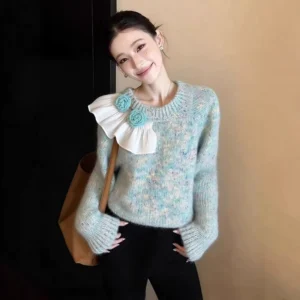 Green Floral Chinese Style Polyester Knitted Thick Winter Sweater Women