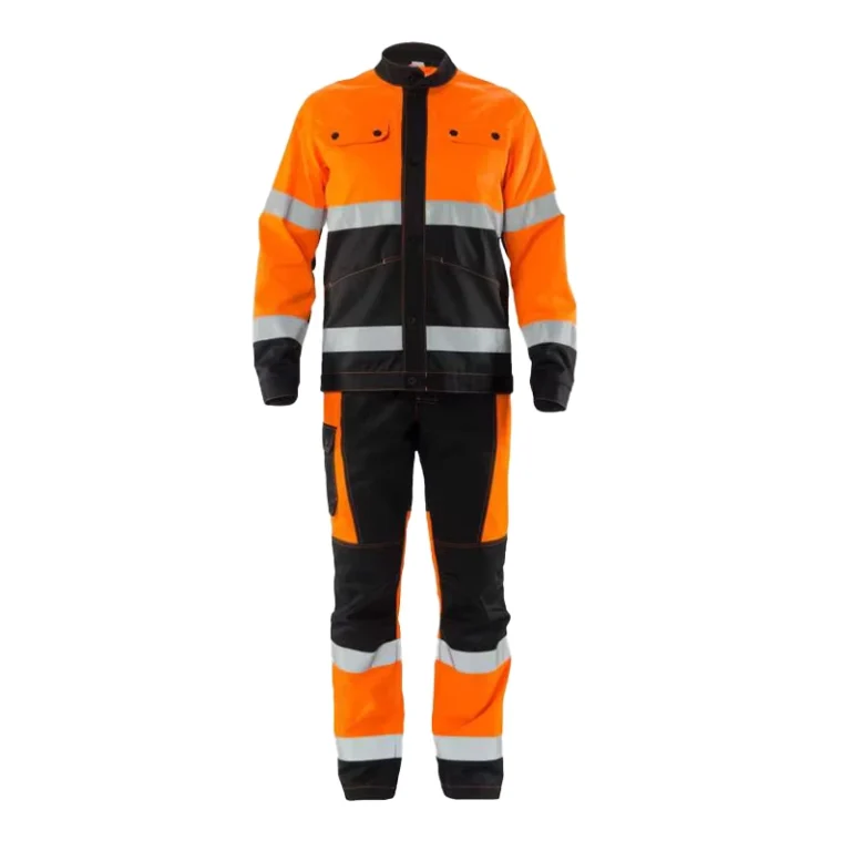 Heavy-Duty-Winter-Work-Suit-Oil-Proof-and-Wind-Resistant-Winter-Thick-Work-Suit-with-Reflective-Logo