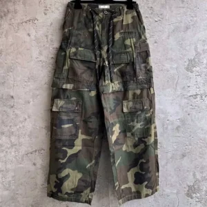 High Quality Custom Stonewashed Cargo Pants Loose Camo Print Wide Leg Multiple Pockets Mid Waist Hip Hop Style Straight Jeans
