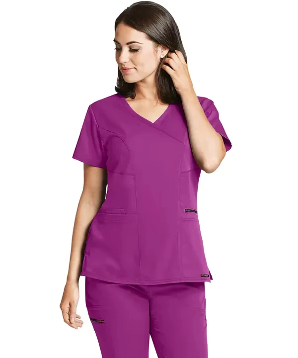 High Quality Hospital Scrubs Uniforms for Women Men Breathable Comfortable Stretch Twill Fabric Short Sleeve Jacket Suit
