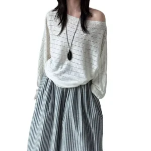 Korean-style Relaxed-fit Soft Long-sleeve Knit Sweater Women’s Halter Pullover