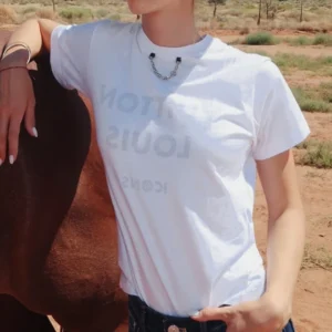 Simple and Fashionable Top Printed Round Neck T shirt With Silver Chain at the Neckline Ladies’ Horse Riding Short Sleeves