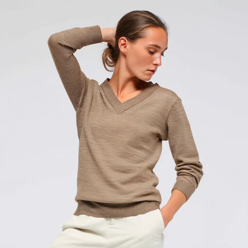 Women's Lightweight V Neck Pullover Sweater Breathable Cotton Blend Knit Top for Spring Summer