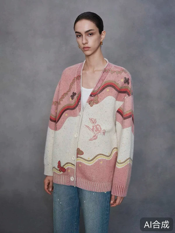 Womens-Wool-Cotton-V-Neck-Regular-Length-Knit-Sweater-with-Front-Print