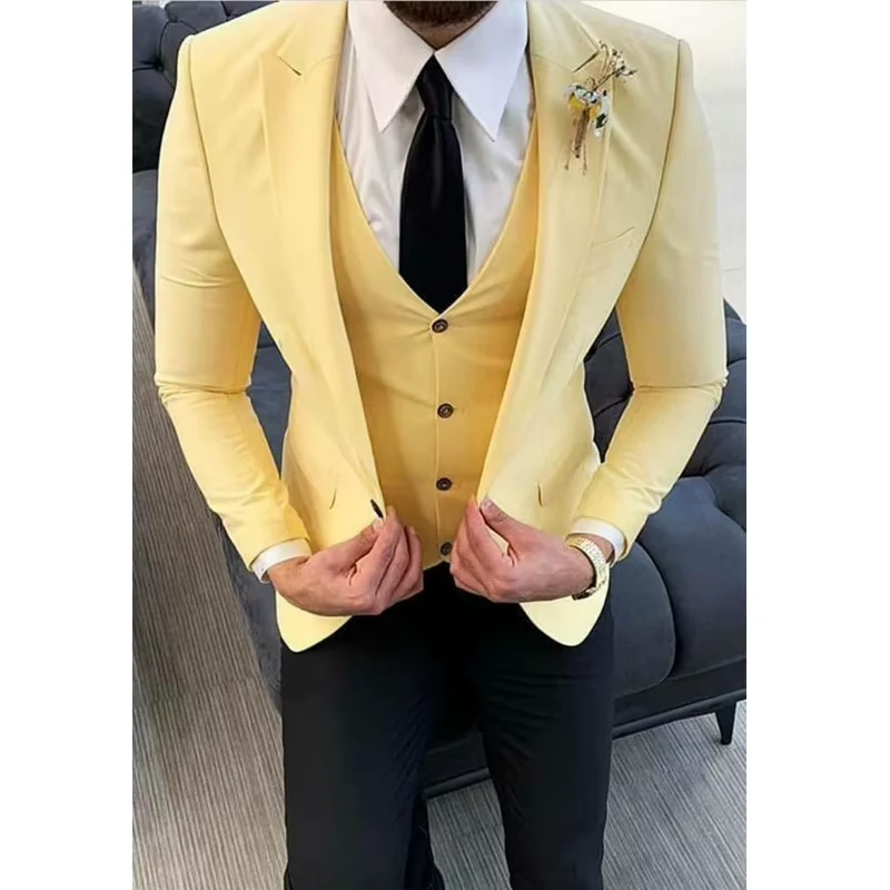 Yellow Peaked Lapel Men Suits Groom Tuxedos Terno Masculino Wedding Bridegroom 3 Pieces (Jacket+Pants+Vest)